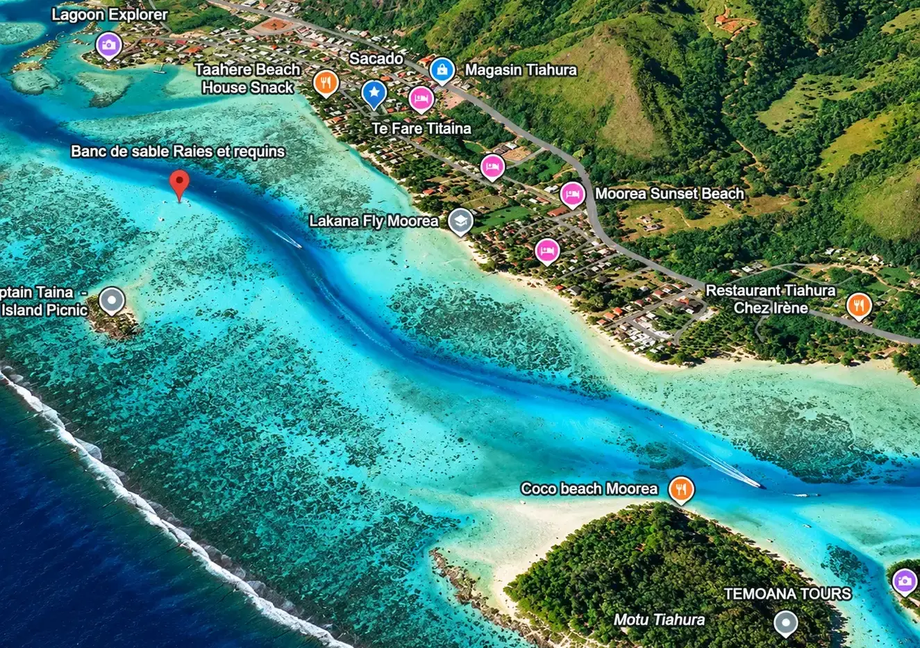 Vue aérienne de la côte de Tiahura : SACADO au bord du lagon, la passe, le Motu Fareone et la plage de Tiahura